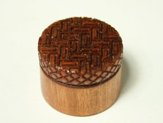 Guitar Knob: Cherry with Carved Top (7/8 dia x 5/8 height)