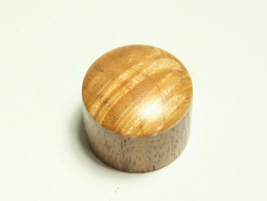 Guitar Knob: African Mahogany with Figured Maple Cap (7/8 dia x 11/16 height)